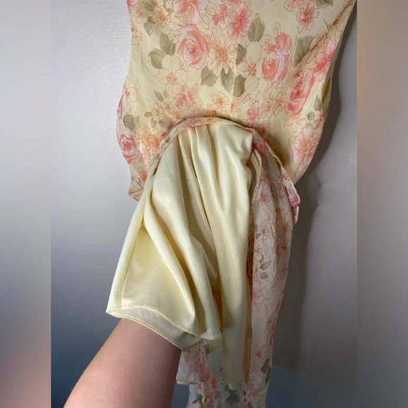 Vintage 90’s/Y2K Asymmetrical Floral Midi Dress - Picture 5 of 6